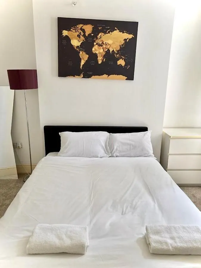 Holiday Rooms In The Heart Of Canary Wharf London